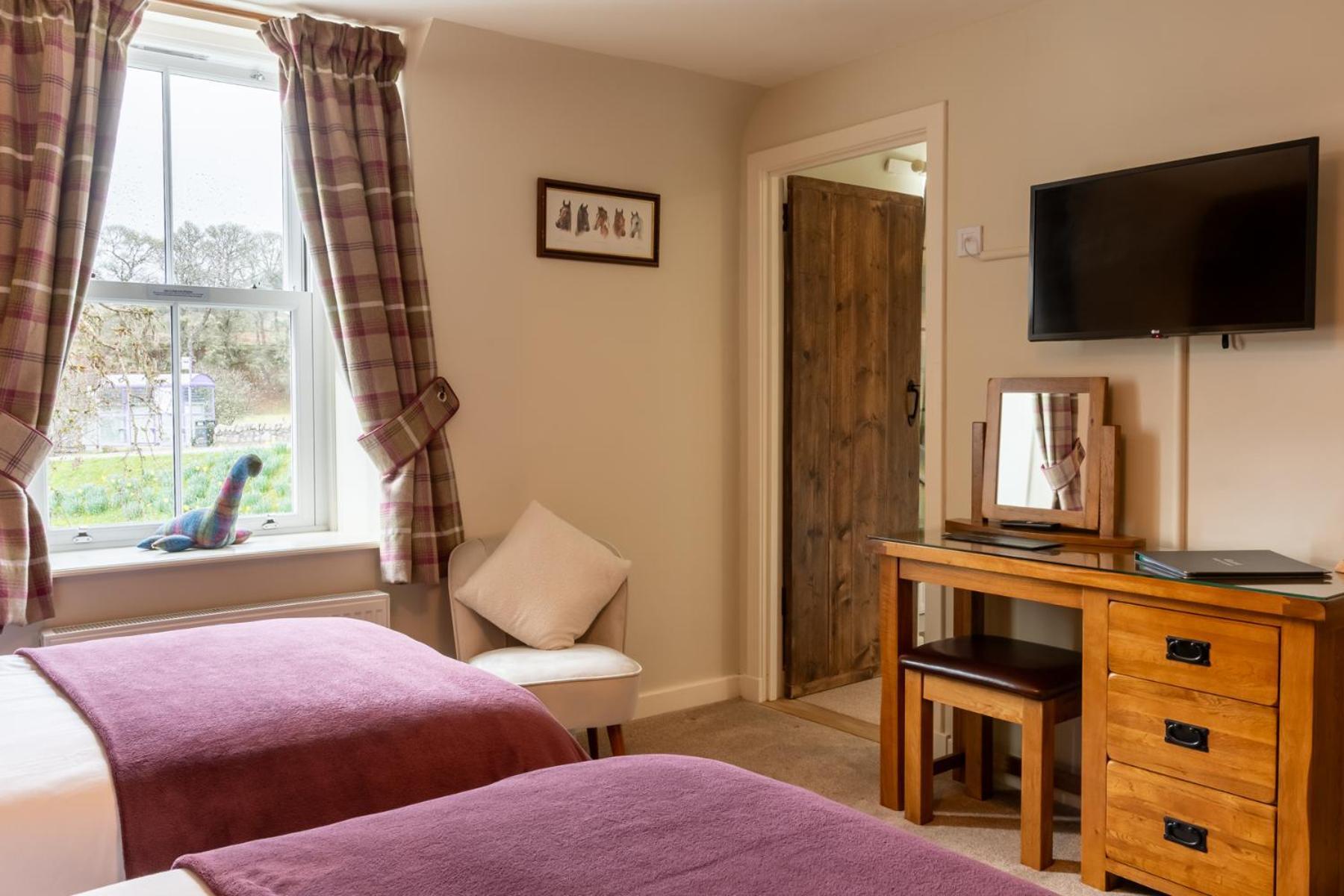 Bridgend House B&B Drumnadrochit Buitenkant foto