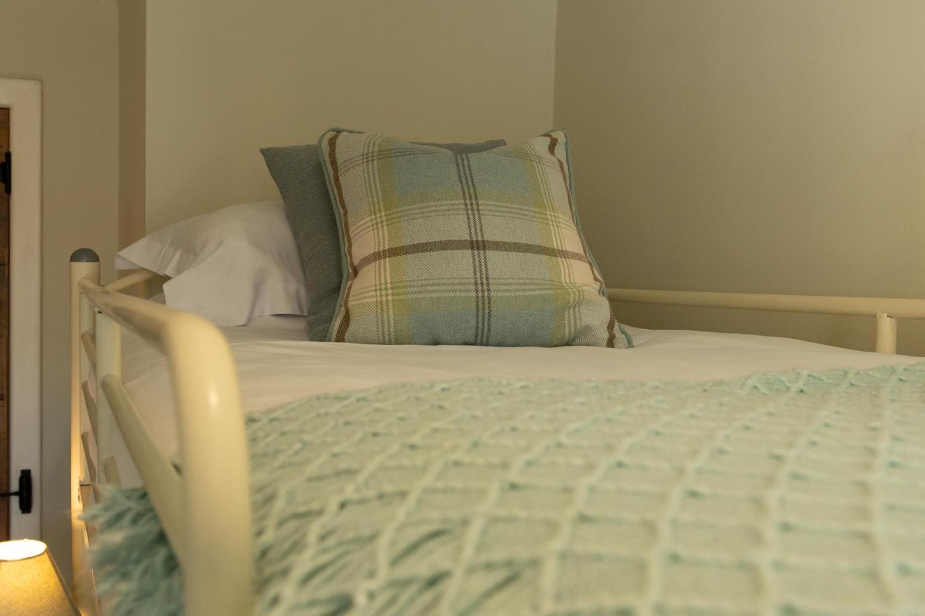 Bridgend House B&B Drumnadrochit Buitenkant foto